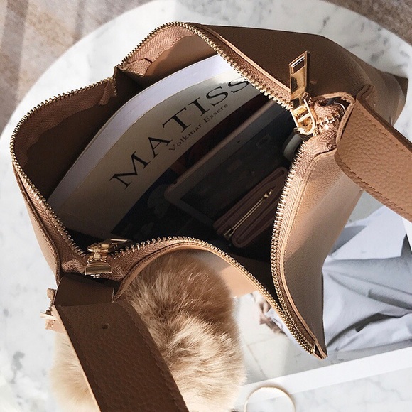 🆕 PROVENCE Floral Embroidered Bag - Picture 8 of 8